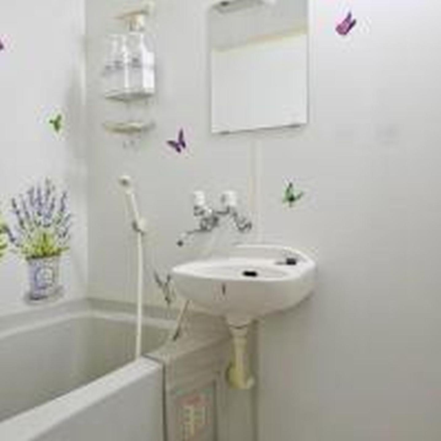 Apartment コンフィデンスロン1001